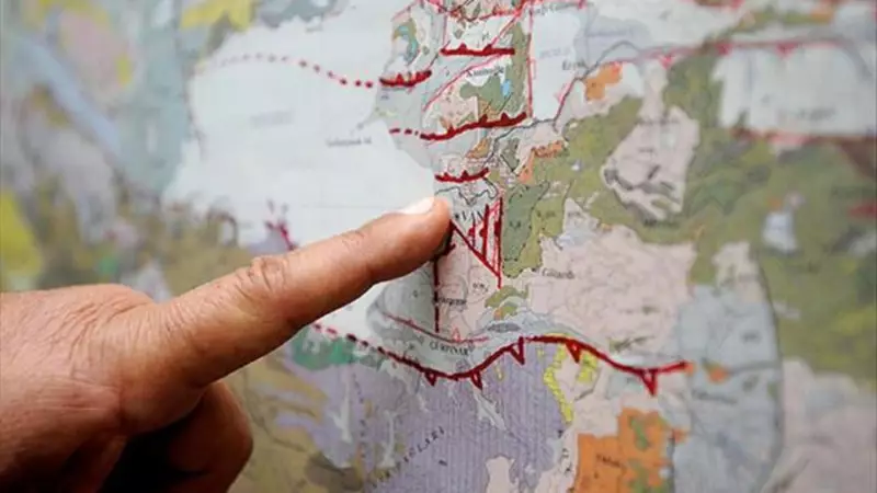 Son Dakika: AFAD ve Kandilli'den Deprem Açıklaması! 7 Ağustos 2025'te Hangi İllerde Sarsıntı Hissedildi?