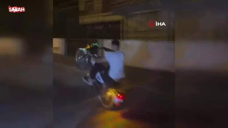 Sosyal Medya İçin Hayatını Tehlikeye Atan Motosikletçi: İnanılmaz Görüntüler!