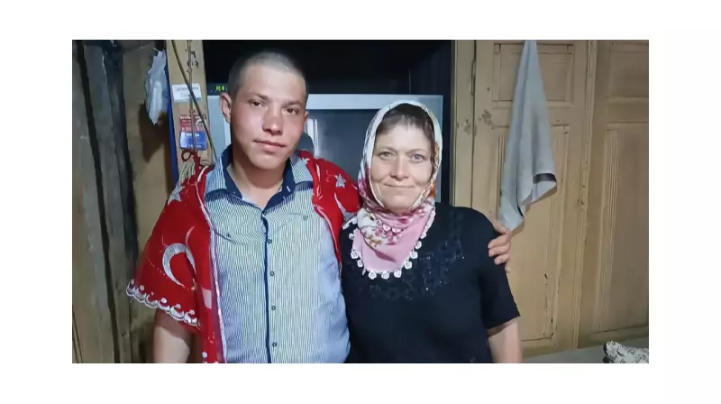 Sosyal Medyada Paylaşımlarıyla Gündem Olan İbrahim Çetin, Askerlik Vazifesi İçin Uğurlandı!