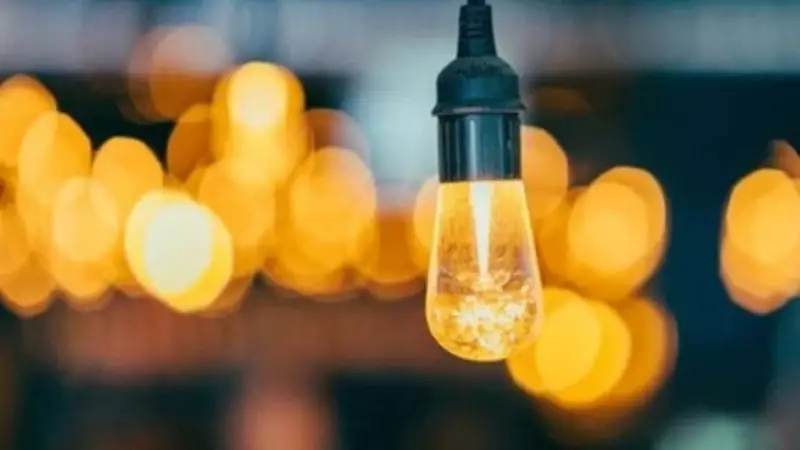 İstanbul'da Elektrik Kesintisi Alarmı! 10 Ağustos Pazar Günü Hangi Semtler Etkilenecek?