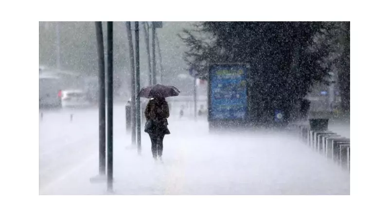 İstanbul'da Hava Durumu Alarmı: Meteoroloji ve AKOM'dan Kritik Uyarılar!