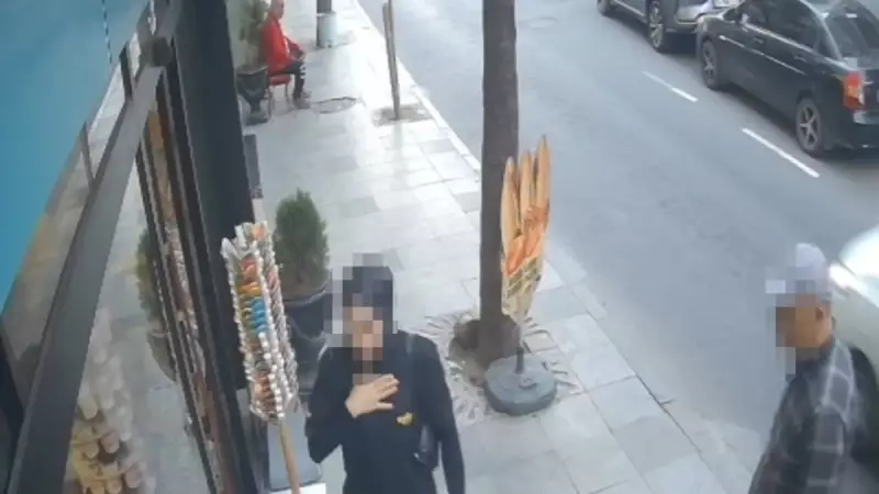İstanbul'da Pastaneden Çıkan Kadına Taciz Şoku! İmdadına Fırıncı Yetişti