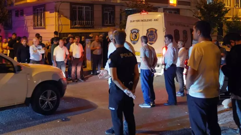 Sultangazi'de Feci Olay: Oğlu, Tartıştığı Annesini Silahla Vurdu!