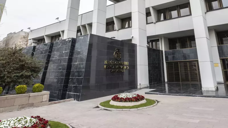 TCMB Rezervleri Endişe Verici Düşüşte: Son Veriler Ne Söylüyor?