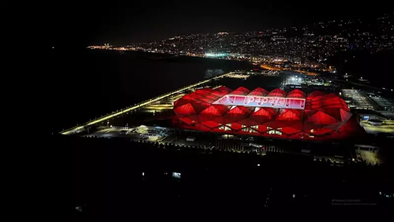 Trabzonspor, Papara Park'ta Dev Adım Attı: Stadın Yeni Yüzü Futbolseverleri Büyüleyecek!