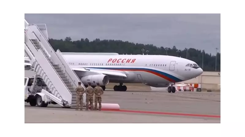 Trump ve Putin Alaska'da Tarihi Buluşma: 7 Yıl Sonra İlk Zirve!