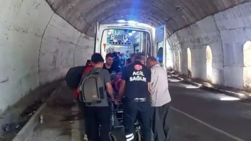 Tunceli'de Tünel Faciası: Bir İşçi Yaralandı!
