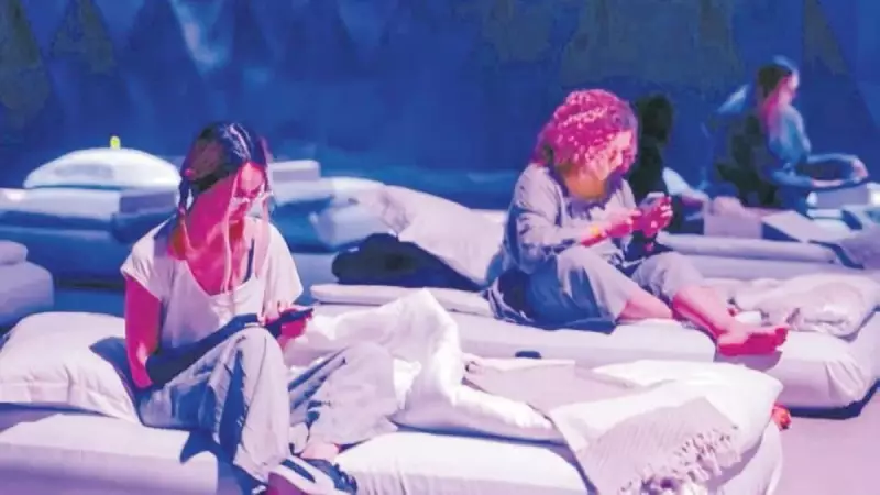 Uyuyanlar Korosu'ndan Müthiş Deneyim: Yatakta Konser Keyfi!