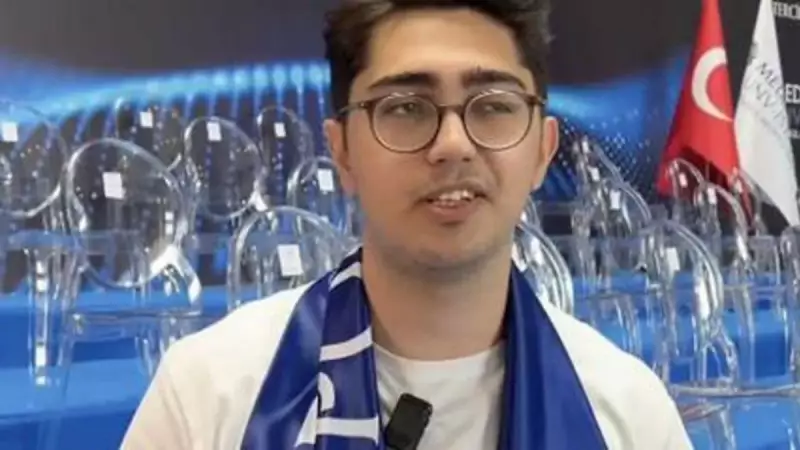 YKS'de Türkiye 191.'si Olan Sözelci Gencin Başarı Sırrı: 'Bu 3 Şey Olmazsa Olmaz!'