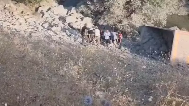 Yüksekova'da Feci Kaza: 1 Kişi Hayatını Kaybetti, Yaralılar Var!