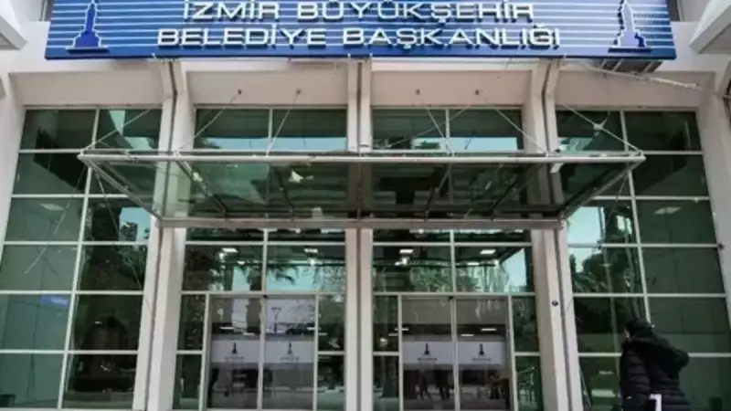 İZBB Başkanı Tugay'dan 126 İşçiye Müjde: İşe İade ve Ücretsiz İzin!