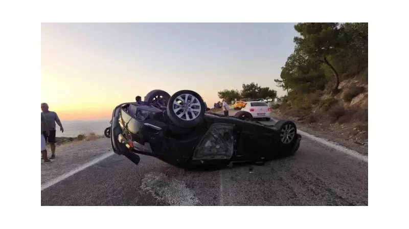 İzmir'de Alkollü Sürücü Dehşet Saçtı! 4 Yaralı - Sokaklar Kana Bulandı