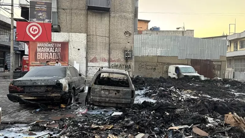 İzmir'de Çıkan Yangın 6 Aracı Kül Etti: İşte Çarpıcı Detaylar!