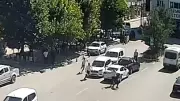Elazığ'da Kombi Kavgası: Kiraci ile Ev Sahibi Arasındaki Anlaşmazlık Cadde Ortasında Kavgaya Dönüştü!