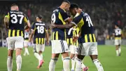 Fenerbahçe, Hollanda Takımlarına Karşı 10. Zaferini Kutluyor!