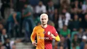 Galatasaray'da Bomba Ayrılıklar! Üç Önemli İsim Birden Takımdan Ayrılıyor