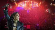 Jennifer Lopez İstanbul'da Büyüledi: Muhteşem Performansıyla Herkesi Hayran Bıraktı!