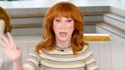 Kathy Griffin Yüz Estetiğiyle İlgili Şok İtiraflarda Bulundu: 'Üçüncü Kez Yüzümü Gerdirdim!'