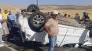 Siirt'te Korkutan Kaza: Hafif Ticari Araç Devrildi, 9 Yaralı!