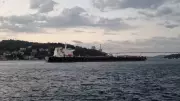 İstanbul Boğazı'nda Gemi Arızası: Trafik Çift Yönlü Kapatıldı!