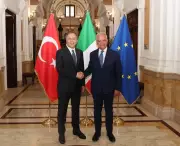 İtalya'da Tarihi Buluşma: Bakan Yerlikaya ve İtalyan Mevkidaşı Güvenlik Zirvesi'nde Bir Araya Geldi!