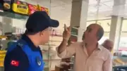 Tarihi Ürün Satan Esnaf Zabıtaya Kükredi: 'Seni Vurmazsam Namussuzum!'