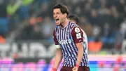 Trabzonspor'un Yıldızı Enis Destan, İngiltere'ye Uçuyor! Hull City'de Yeni Macera