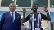 Wilfred Ndidi Beşiktaş'ta! Nijeryalı Yıldızın Mutluluğu Gözlerinden Okunuyor