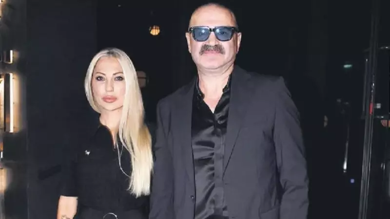 25 Yıllık Aşk! Ünlü Komedyen Şafak Sezer'den Eşi Esra Sezer'e Romantik Yıl Dönümü Sürprizi