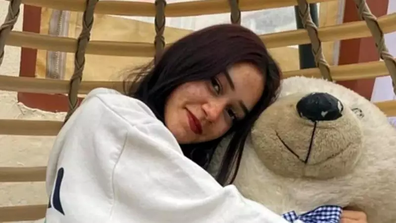 30 Saniyede 30 Bıçak Darbesi! 16 Yaşındaki Sevgilisini Katleden Caninin İtirafı Tüyleri Diken Diken Etti