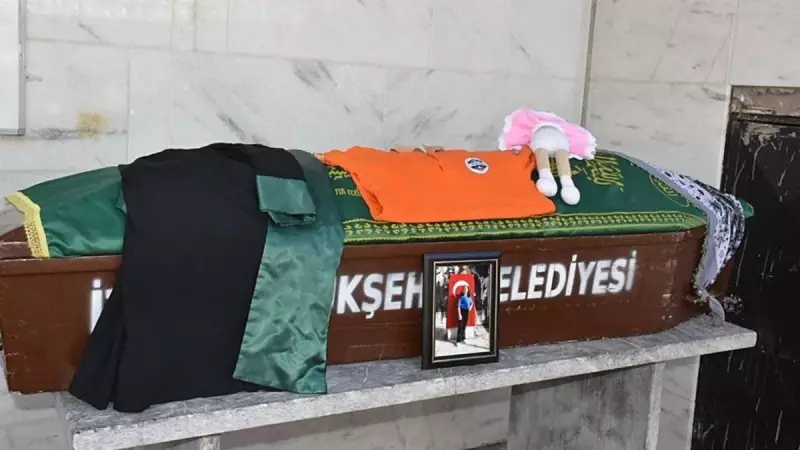 9 Yaşındaki Ebrar'ın Acı Dolu Hikayesi: Ev Taşırken Üzerine Koltuk Düştü, Hayatını Kaybetti