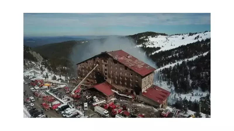 Adana'daki Otel Faciasında Sorumlulara Yönelik Soruşturma Genişliyor: 6 Bakanlık Personeli Daha Hakkında İzin Çıktı!