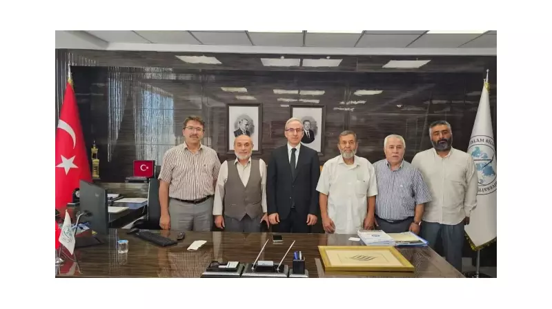 Adil Özberk Derneği'nden GİBTU Rektörü'ne Sıra Dışı Ziyaret: Eğitimde Yeni Bir Soluk
