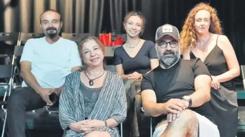 Adile Naşit'in Büyülü Hayatı Tiyatroda Yeniden Canlanıyor! | Unutulmaz Anılar ve Perde Arkası