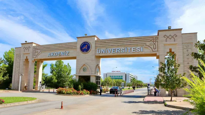 Akdeniz Üniversitesi Hangi Şehirde? İşte Kampüsün Nefes Kesen Konumu ve Detayları!