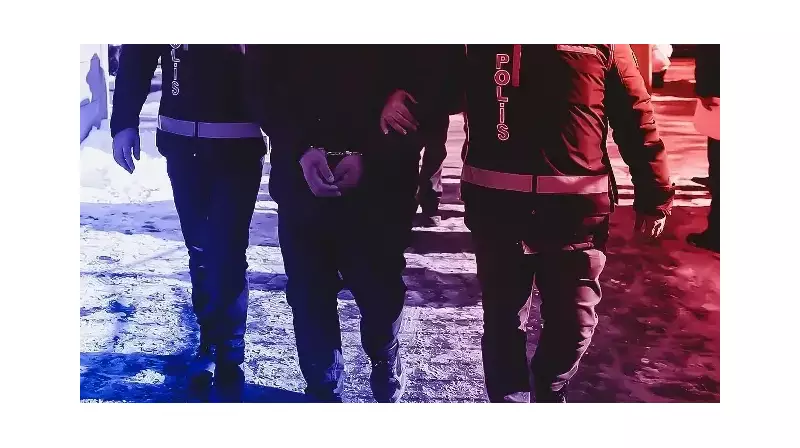 Ankara'da Kapsamlı Operasyon: 958 Aranan Şüpheli Yakalandı!