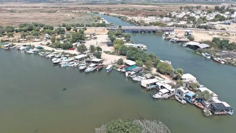 Antalya'da Kaçak Konteyner Operasyonu: Sahil Güvenliği ve Zabıta Ekip Ele Geçiriyor!