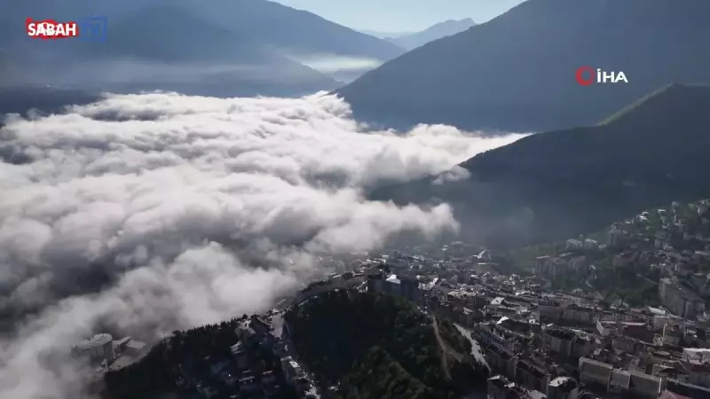 Artvin'i Büyüleyen Sis Bulutları: Gökyüzünde Dans Eden Bir Tablo