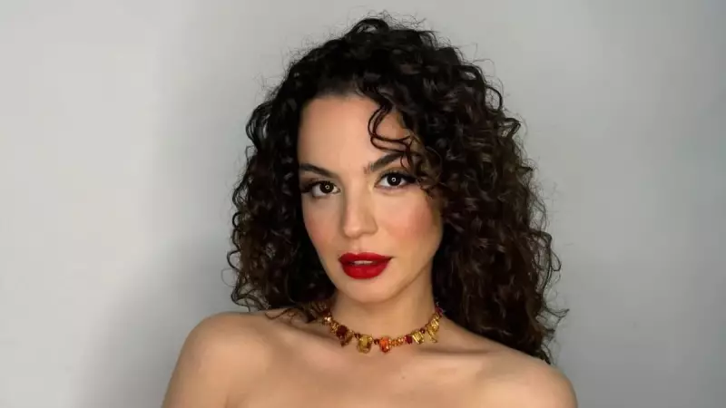 Aslı Bekiroğlu'nun Yeni Saçları Sosyal Medyayı Salladı! İşte Görenleri Hayran Bırakan O Görüntüler