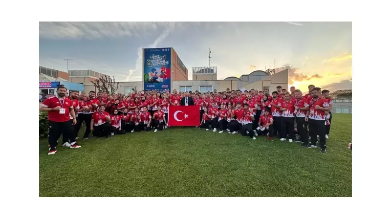 Avrupa'yı Titreten Türk Yumrukları! Tarihi Zaferle Taçlandılar