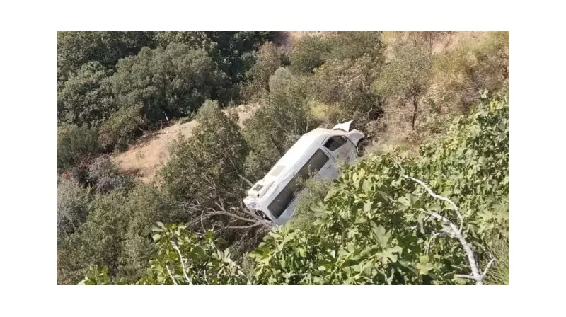Aydın'da Feci Kaza: Öğrenci Servisi Uçuruma Yuvarlandı! 5 Yaralı