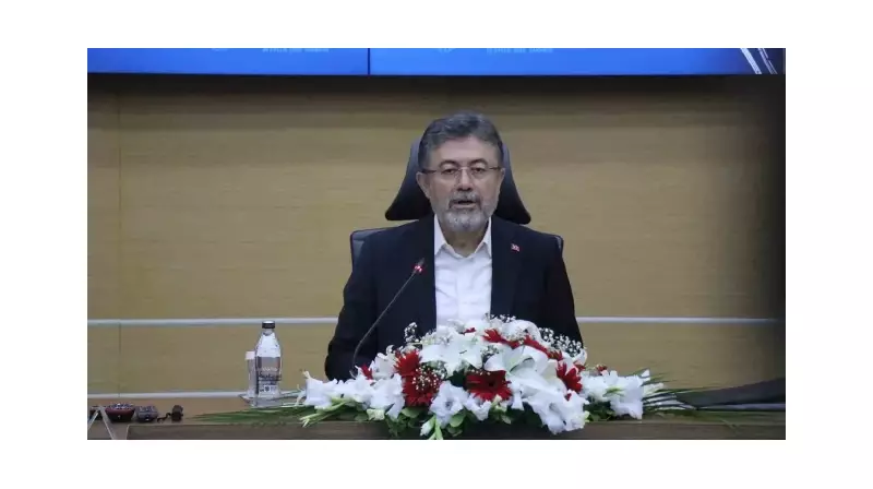 Bakan Yumaklı'dan Çiftçiye Müjde: Üreticinin Emeği Kırmızı Çizgimiz!