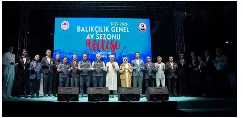 Balıkçılar Vira Bismillah Dedi! Bereketli Bir Sezon İçin Ağlar Denize Atıldı