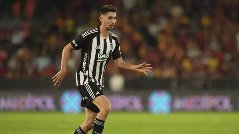 Beşiktaş'ta Bomba Gelişme! Demir Ege Tiknaz'ın Sözleşmesi Yenilenmiyor