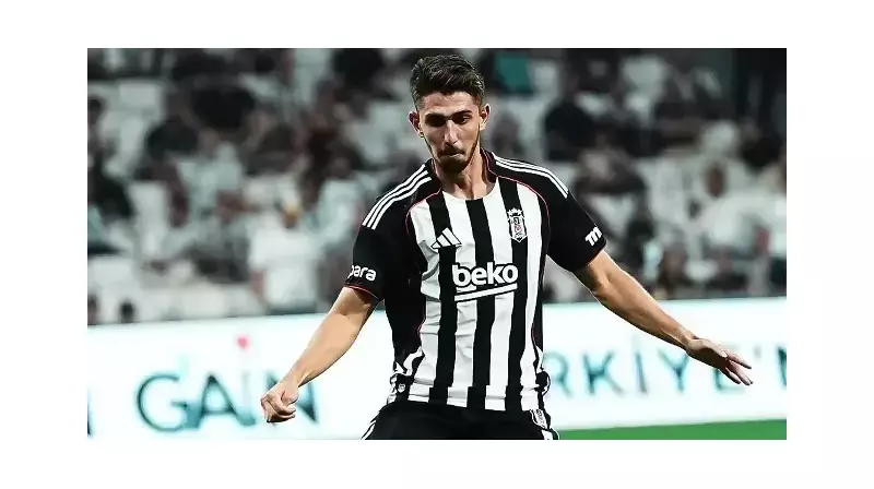 Beşiktaş'ta Sakatlık Kabusu! Demir Ege'nin Sezonu Tehlikede Mi?