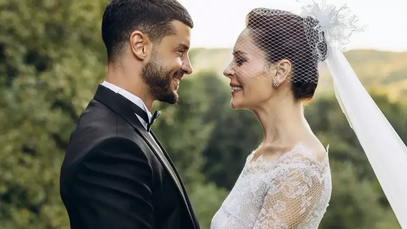 Berk Oktay ve Yıldız Çağrı Atiksoy'dan Flaş Tatil! İddialara İnat Romantik Kaçamak