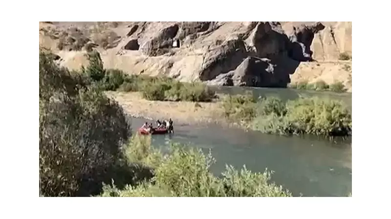 Beyhan Barajı'nda Feci Kaza: Kapaklar Aniden Açıldı, 4 Kişi Mahsur Kaldı!