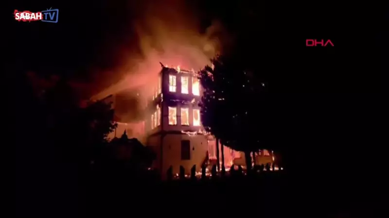 Bolu'da Tarihi Bir Miras Alevlere Teslim Oldu! 150 Yıllık Konak Kül Oldu