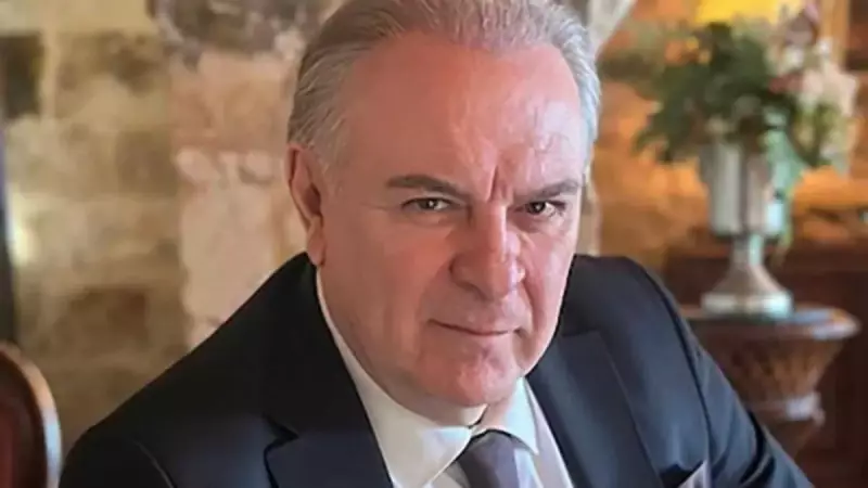 Burak Sergen'in Son Hali Sosyal Medyayı Salladı: 64 Yaşındaki Oyuncuya 'Gençleşmişsin' Yorumları Yağdı!