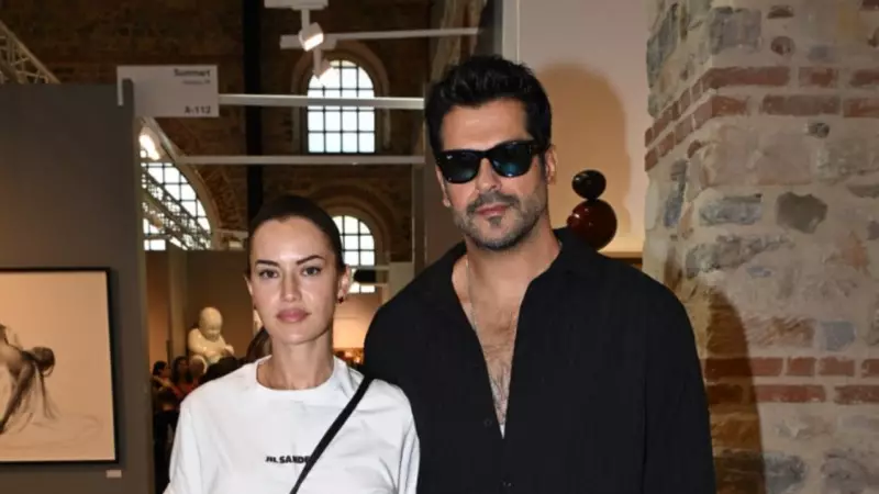 Burak Özçivit ve Fahriye Evcen'den Flaş Açıklama: 'Yalan Dolan Bıktık Artık!'